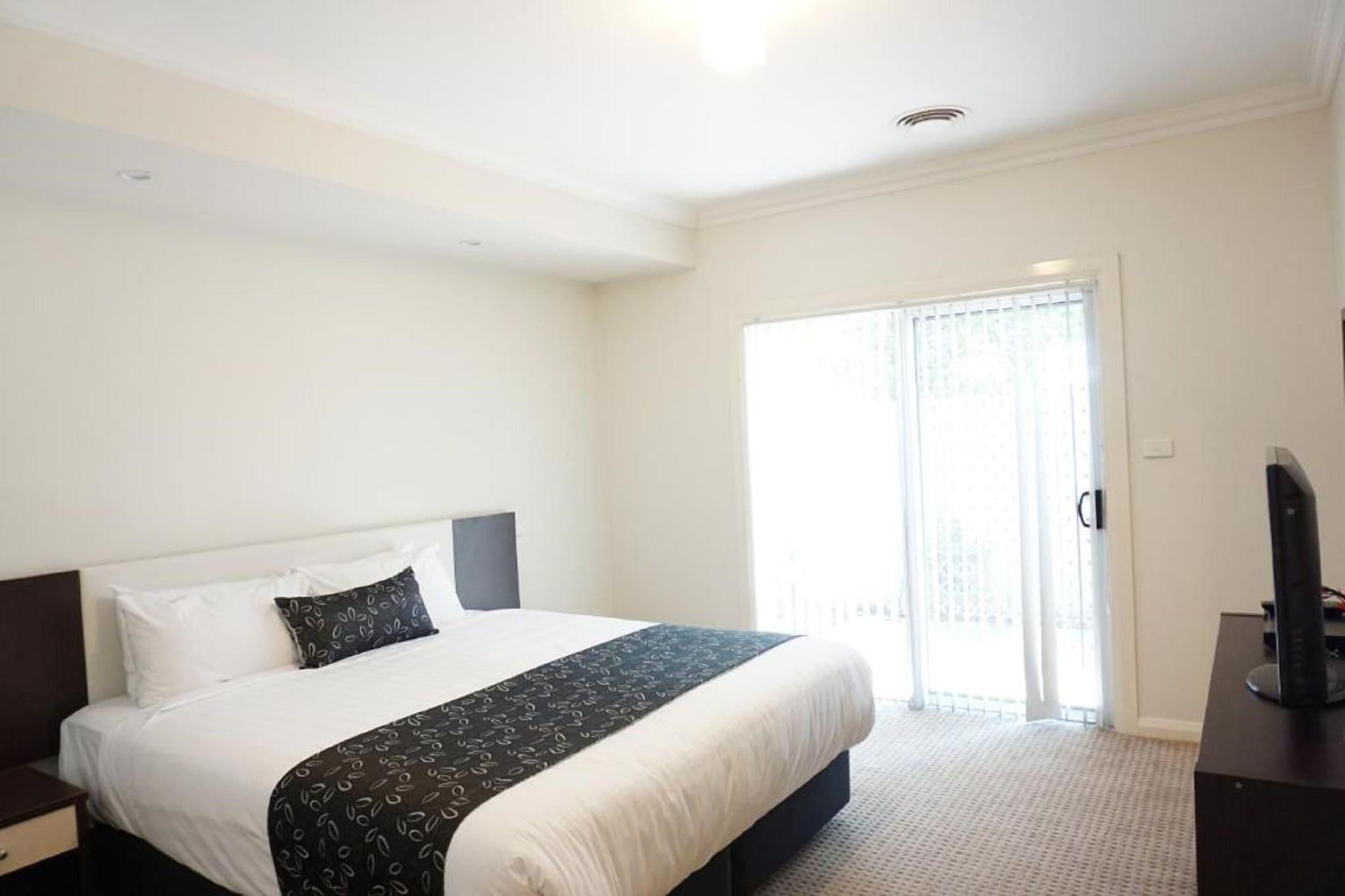 Hotel The Charles Wagga Wagga Exteriér fotografie